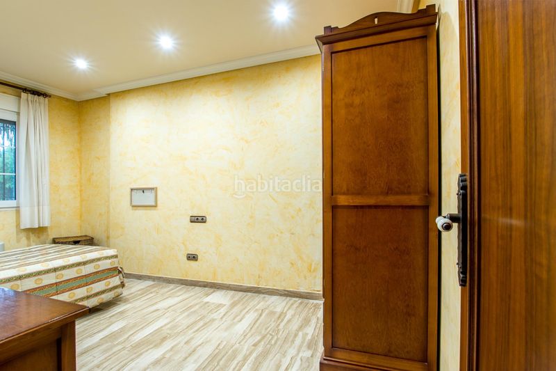 Foto c605f02a-829f-4fcc-a9c4-de0a7a1ccaed. Xalet amb aparcament a Santo Angel Murcia