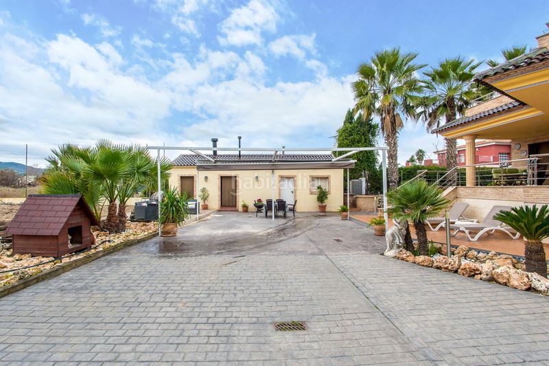 Foto f722c371-5b7e-4223-8665-8c45e08961dd. Xalet amb aparcament a Santo Angel Murcia