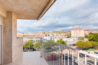 Flat in Calle faro  manuel acosta, del 2. Piso muy luminoso y espacioso en puerto de mazarrón