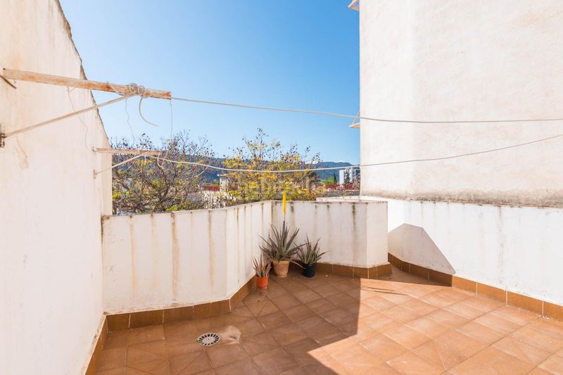 Foto 2d300336-0b6b-4e40-b02a-4ba7d73f12e3. Dúplex amb aparcament a Los Dolores Murcia