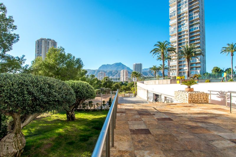 Foto 0819c673-4b4e-47ac-8e95-5a4508bf781f. Flat with parking pool in Via Parque Benidorm
