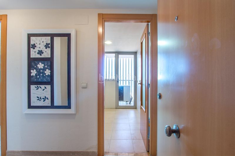 Foto 1782997b-fbcf-46db-ac8c-04ed4bef7310. Pis amb aparcament piscina a Via Parque Benidorm