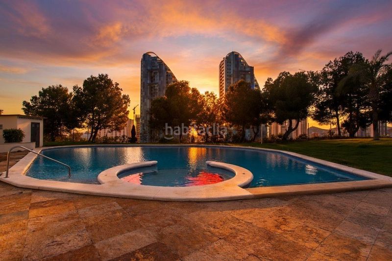 Foto 694af1ad-e374-42b2-ab79-b5b9ff999c55. Pis amb aparcament piscina a Via Parque Benidorm