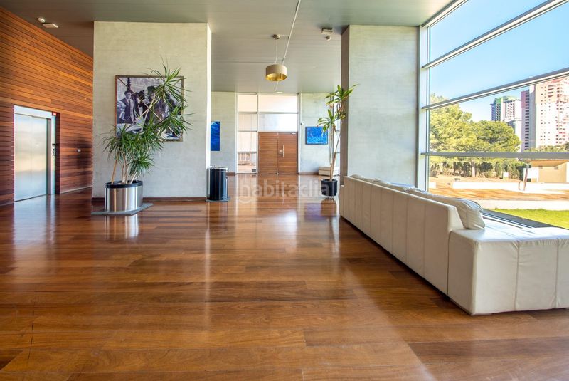 Foto 7ff52254-b3ec-4c14-aa4e-2c4e2d87c556. Pis amb aparcament piscina a Via Parque Benidorm