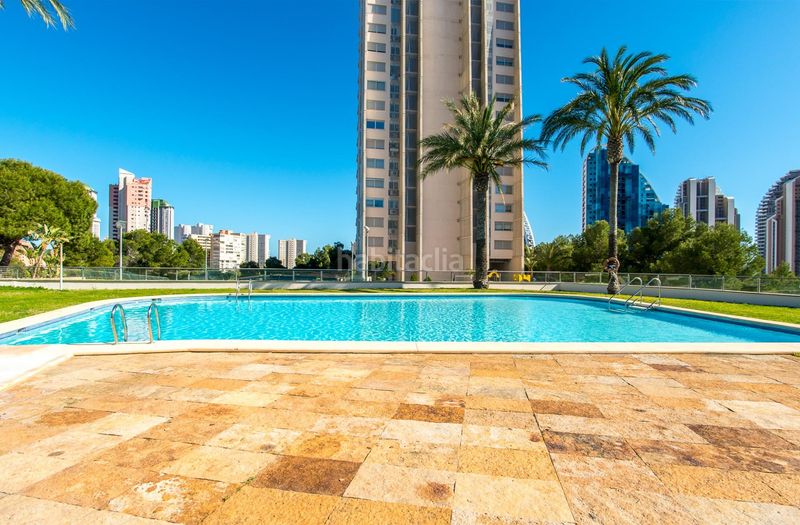 Foto c9fa1920-6b92-43d2-9c57-4acc75eed621. Pis amb aparcament piscina a Via Parque Benidorm