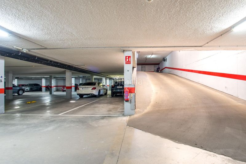 Foto dacb6bd9-27ee-49a4-ab26-3a47c5d1224d. Flat with parking pool in Via Parque Benidorm