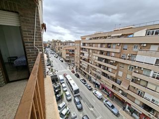 Affitto Appartamento in Centro. Alquiler por habitaciones en molina de segura  zona centro