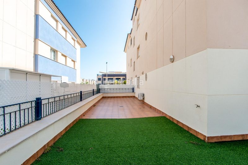 Foto 6532cde1-3921-4468-ab54-f6d605f2c09a. Pis amb aparcament piscina a Torre de la Horadada Pilar de la Horadada