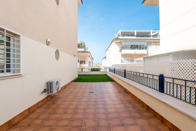 Foto 6832482a-c6a0-47bc-a0a2-348fe3a860a4. Pis amb aparcament piscina a Torre de la Horadada Pilar de la Horadada