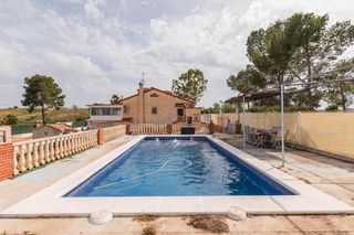 Maison à Urbanizacion de periquitos sur 7