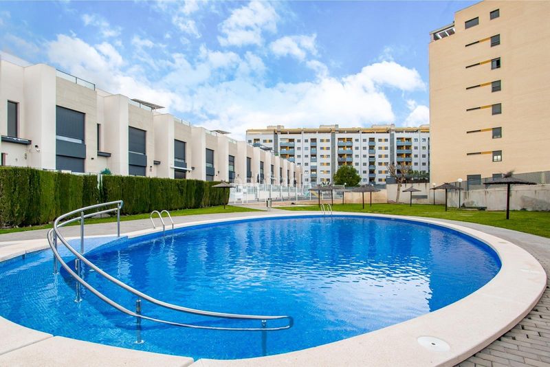 Foto ba9ac8b4-5be5-4155-ac7f-7e07ea71e514. Pis amb aparcament piscina a Cabezo de Torres Murcia