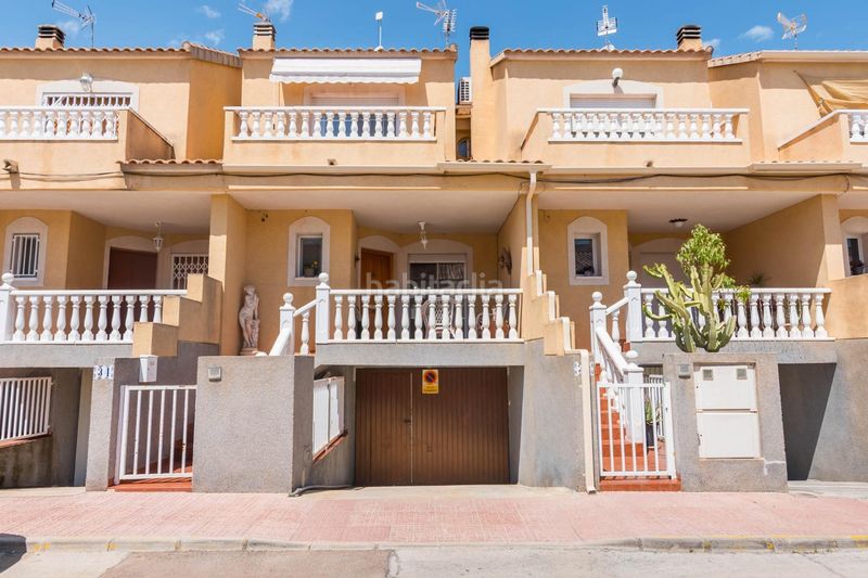 Foto 6cdd22d2-bdb3-495b-8566-460191042804. Duplex avec parking piscine dans Ceutí