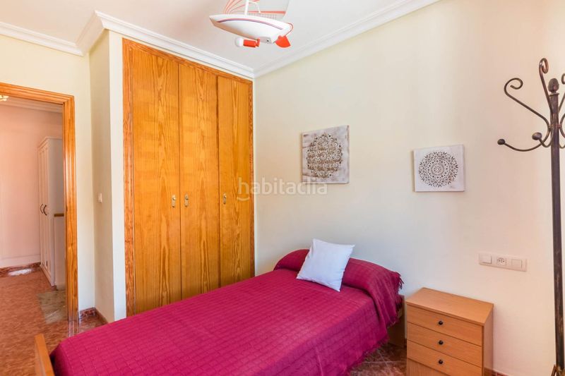 Foto b7d3ad12-d44e-4d5c-8528-70ff62dc24ef. Duplex avec parking piscine dans Ceutí