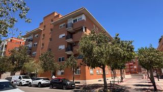 Miete Etagenwohnung in Federico garcia lorca 4. Alquiler piso 4d en nuevo san basilio  el ranero.