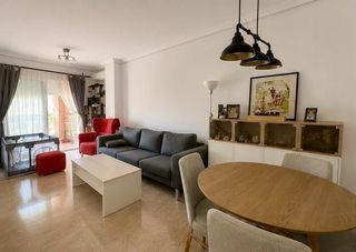 Piso en Altorreal - El Chorrico. Amplio piso de 3 dormitorios con 2 plazas de garaje en altorreal