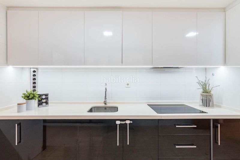 Foto 9dd8b17e-d780-483e-a681-2096067a7d5b. Piso  en ceuti en Ceutí