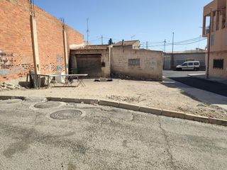 Terreno residencial en Calle de tirso de molina 1. Construye tu vivienda en lorquí
