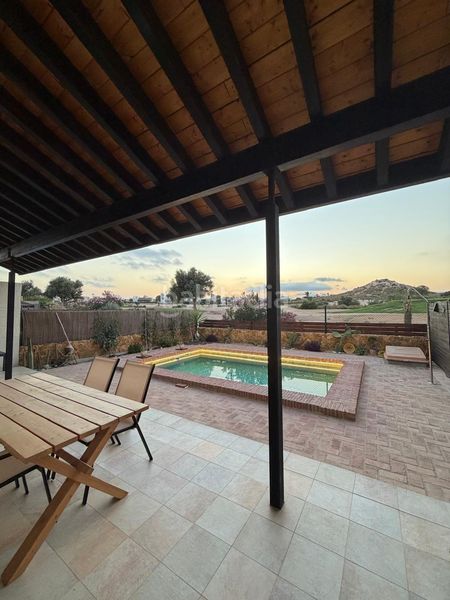 Foto f28a3f6f-7119-4145-8789-870a574ab59b. Casa amb aparcament piscina a Jerónimo y Avileses Murcia