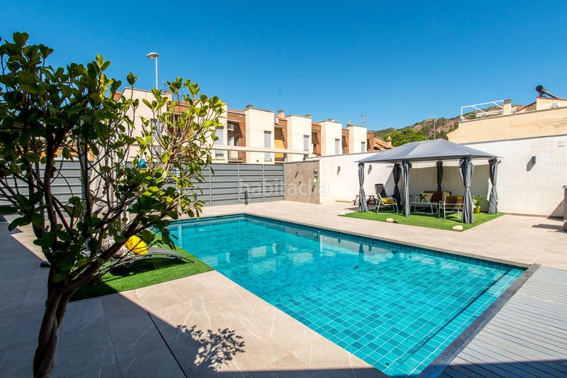 Foto d1a42c52-9379-437c-b62f-0fe92c915f21. Xalet amb calefacció aparcament piscina a Beniaján Murcia