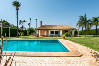 Chalet à Puente Tocinos. Chalet con 2.340m2 de parcela en puente tocinos
