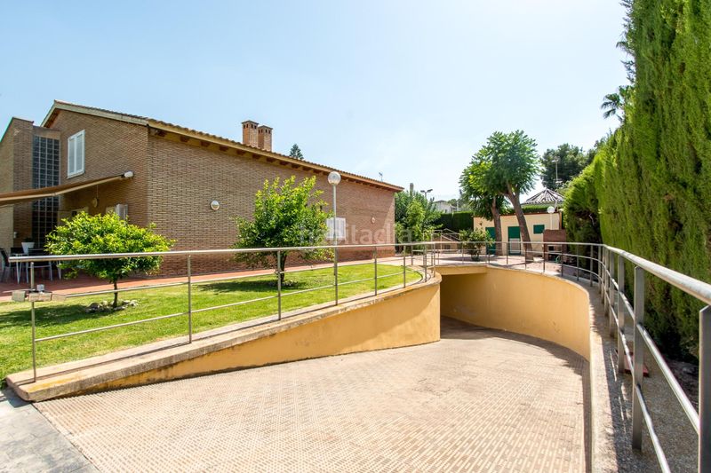 Foto 8fa8ff75-806b-49d0-a411-c464ee6d1326. Xalet amb calefacció aparcament piscina a Puente Tocinos Murcia
