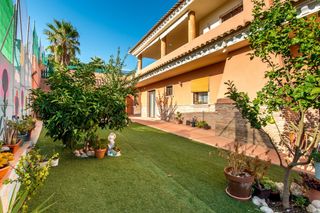 Chalet  Calle muflon. Chalet reformado en el coto