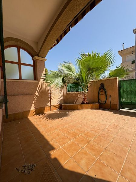 Foto e06d4e59-ba94-46d1-b914-ff2a2a1bdeb7. Duplex con riscaldamento parcheggio in Los Peñascos-El Salero-Los Imbernones San Pedro del Pinatar