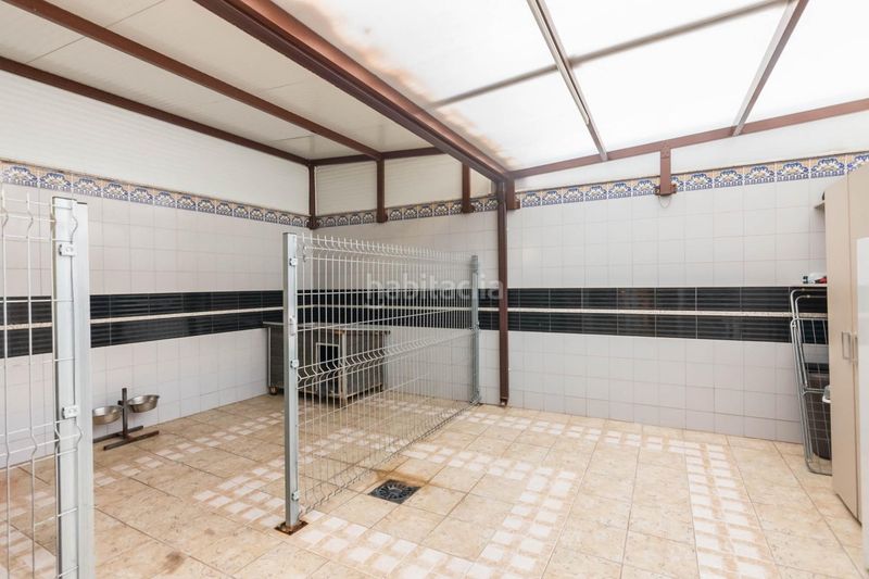Foto 0b4d99ce-e5b8-413d-8c44-c00f0b56b9a6. Duplex avec chauffage parking dans Ceutí