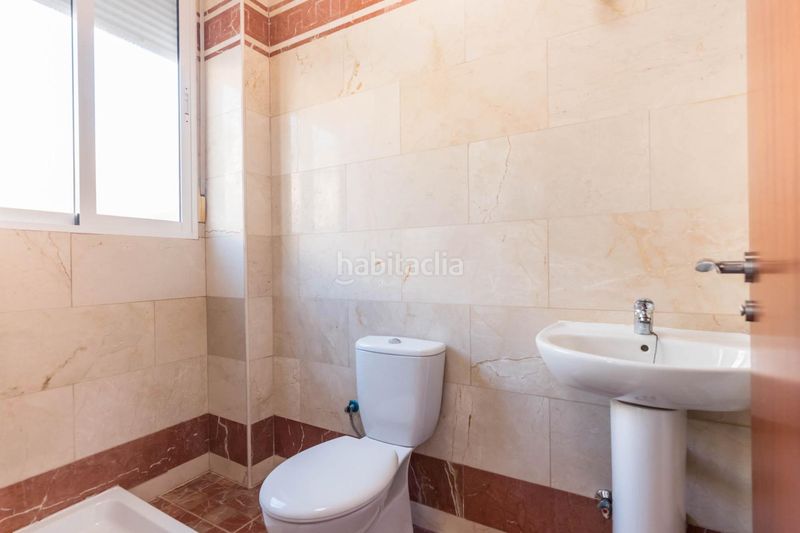 Foto f59ca842-64dd-4687-bc83-aedb3949e170. Duplex avec chauffage parking dans Ceutí