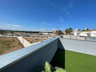 Reihenhaus en Barrio de la Concepcin. Un hogar excepcional estilo y confort se fusionan en este encant