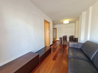 Location Appartement à Sant Narcis. Piso en alquiler con dos terrazas en sant narcís  girona