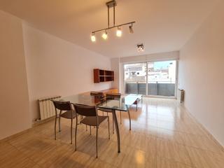 Location Appartement à Eixample Sud-Migdia. Piso de alquiler de temporada  ideal estudiantes