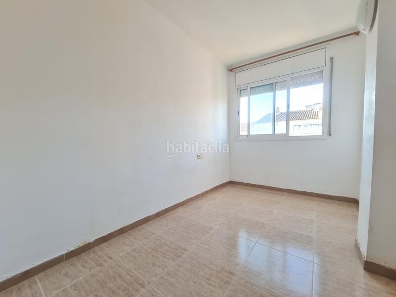 Foto 23299686-a70f-4330-b371-087b81e0dbbd. Piso ático dúplex con terraza de 70 m, parking y trastero centro o en Salt