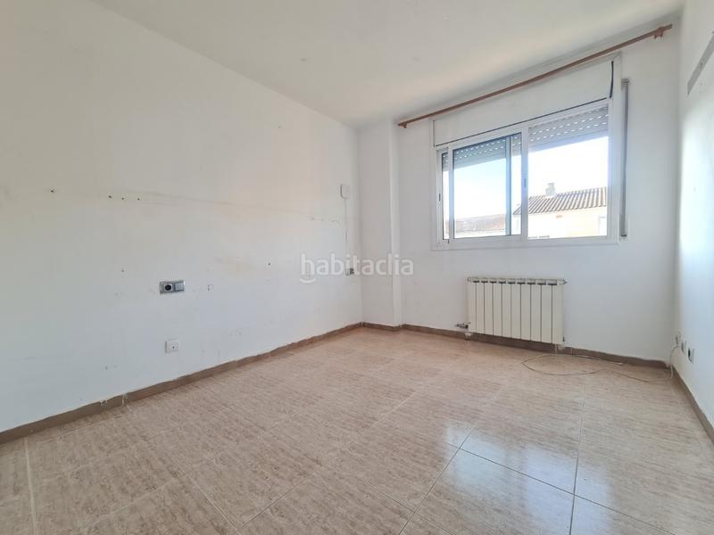 Foto 8f93e15e-f437-40f8-84e1-4ac291204da9. Piso ático dúplex con terraza de 70 m, parking y trastero centro o en Salt
