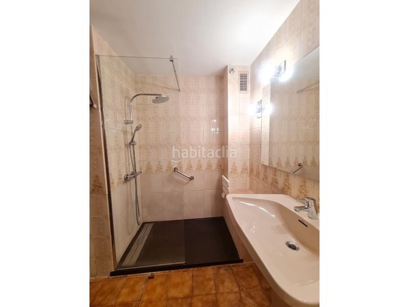 Foto b24b0699-8a65-427e-a3b3-1057e7a2797c. Location appartement dans Eixample Nord Girona