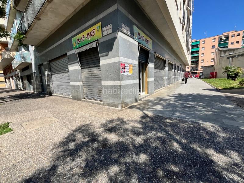 Foto b3347ee5-4af0-40d9-822a-75f533f45431. Local commercial dans Can Gibert del Pla Girona