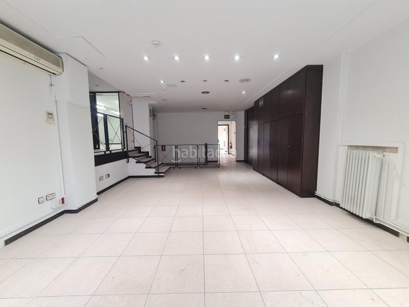 Foto 3681a650-d276-4aa6-91df-c8eedd399b39. Location bureau dans gran via jaume i 41 dans Centre-Barri Vell Girona