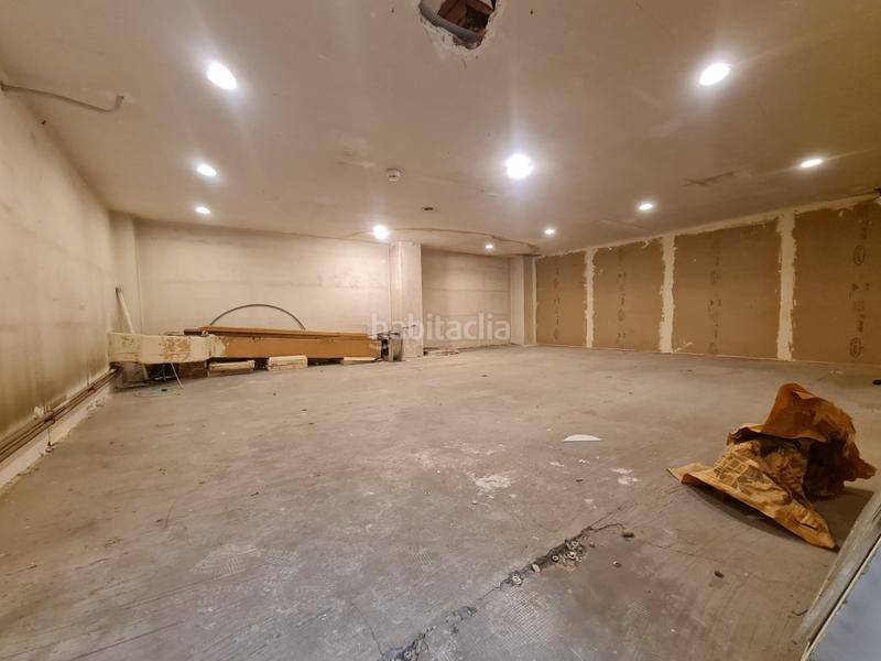 Foto b35899e9-c3e2-406c-90be-e661dd8a9389. Location bureau dans gran via jaume i 41 dans Centre-Barri Vell Girona
