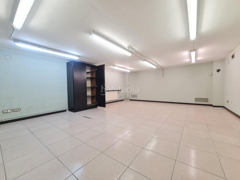 Foto b3f76712-5625-4609-8d25-610f6096d476. Location bureau dans gran via jaume i 41 dans Centre-Barri Vell Girona