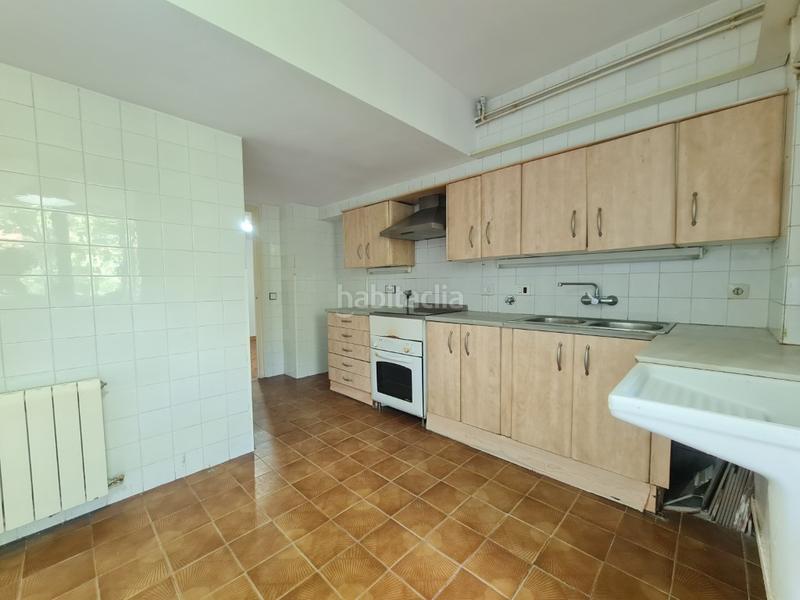 Foto d8e84ce8-7703-4b47-aa83-113066839437. Appartement avec parking dans Palau Girona