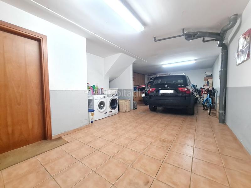 Foto ad5b86af-f210-4807-a6ab-eab0f72989dd. Maison avec parking dans Palau Girona