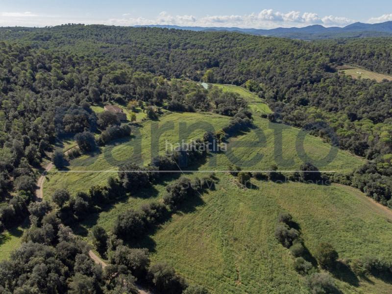 Foto db2e2073-3e24-45f1-9970-77e67fdac521. Masia a Foixà