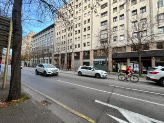 Miete Büro in Gran via jaume i 41. Alquiler oficina en el centro de girona