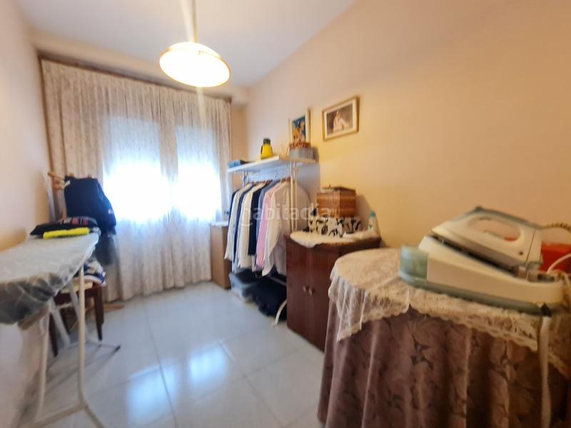 Foto af8ef1ba-594c-424c-8032-1d3f23bcacec. Casa amb aparcament a Montilivi Girona