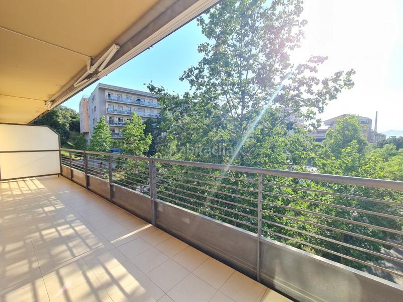 Foto 31db14e6-ff3d-4a68-aed5-35c53a5d177c. Miete etagenwohnung in Palau Girona