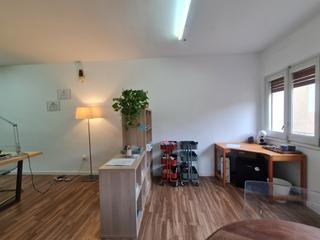 Miete Büro in Centre-Barri Vell. Oficina de alquiler en el centro de girona