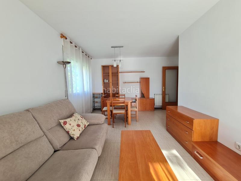Foto 3bd8f323-1670-4c8b-bd70-646b2425c165. Rent flat in Palau Girona