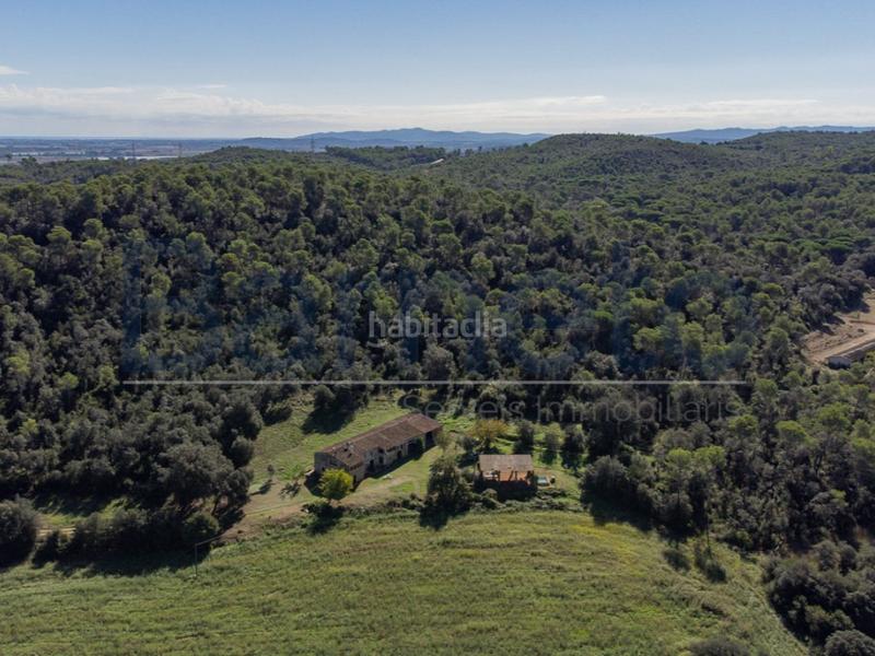 Foto 0f0f691d-f0aa-45db-b437-74d66a84dde8. Masia a Foixà