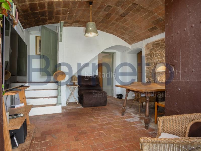 Foto aedcefa1-7b07-4698-93c8-111a611347e0. Masia a Foixà