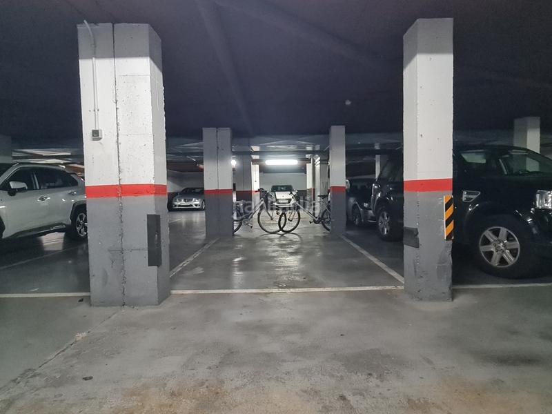 Foto fb28f477-4834-4b5f-8b43-4c5791c833b0. Lloguer aparcament cotxe a La Devesa Girona